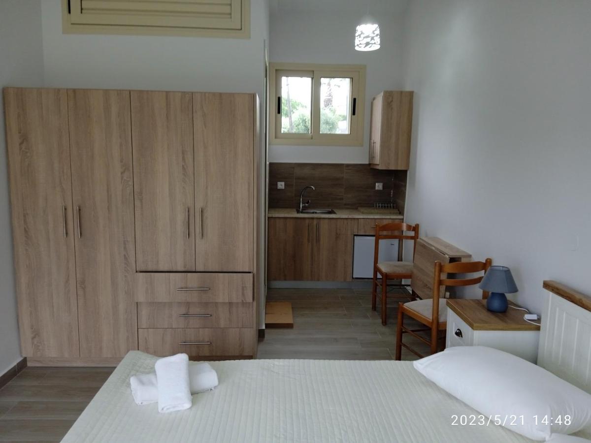 Evoikos Beach & Resort Livanátai エクステリア 写真