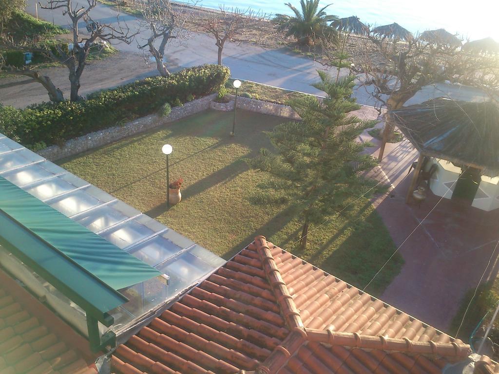 Evoikos Beach & Resort Livanátai エクステリア 写真
